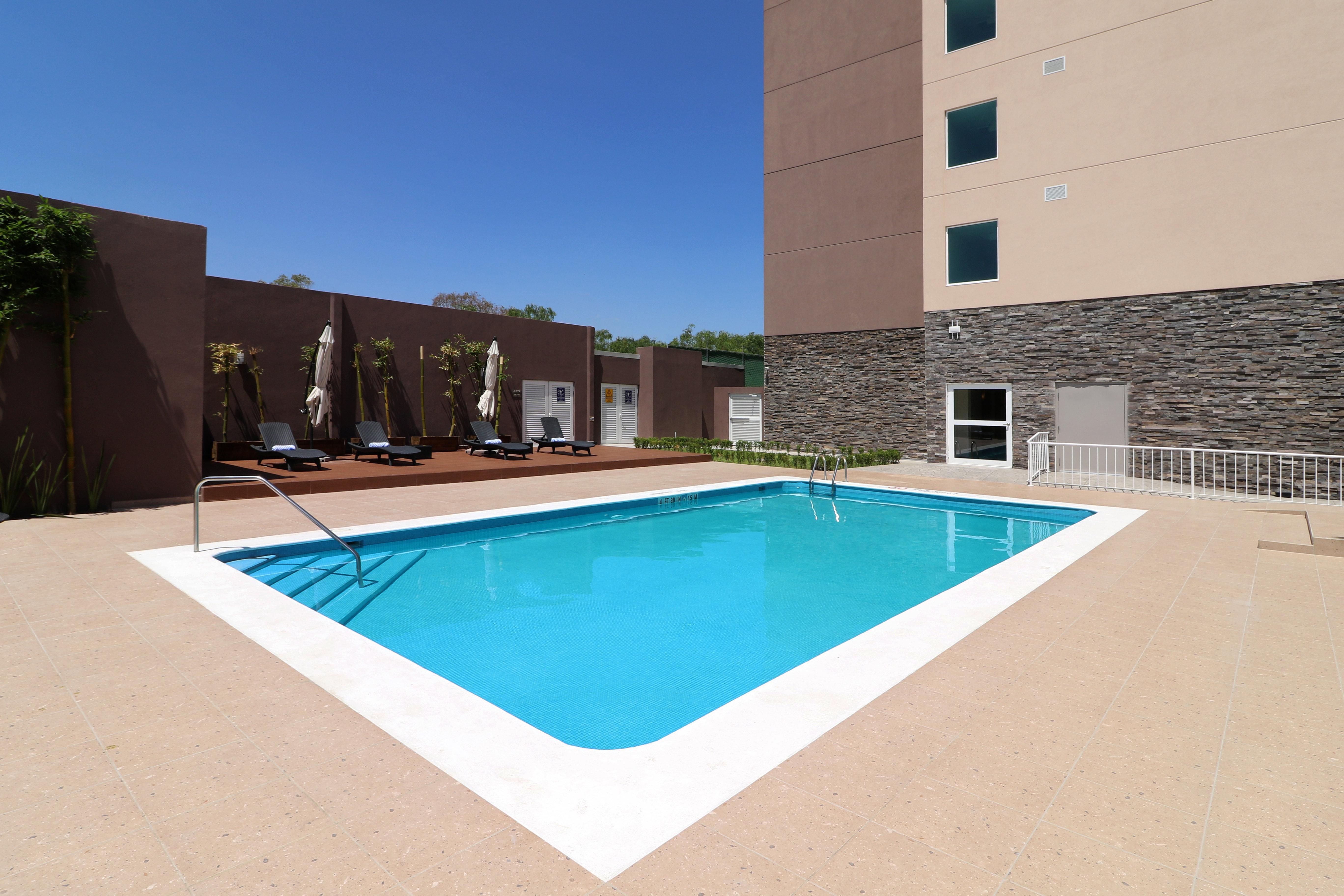 Candlewood Suites Celaya Celaya  Eksteriør billede