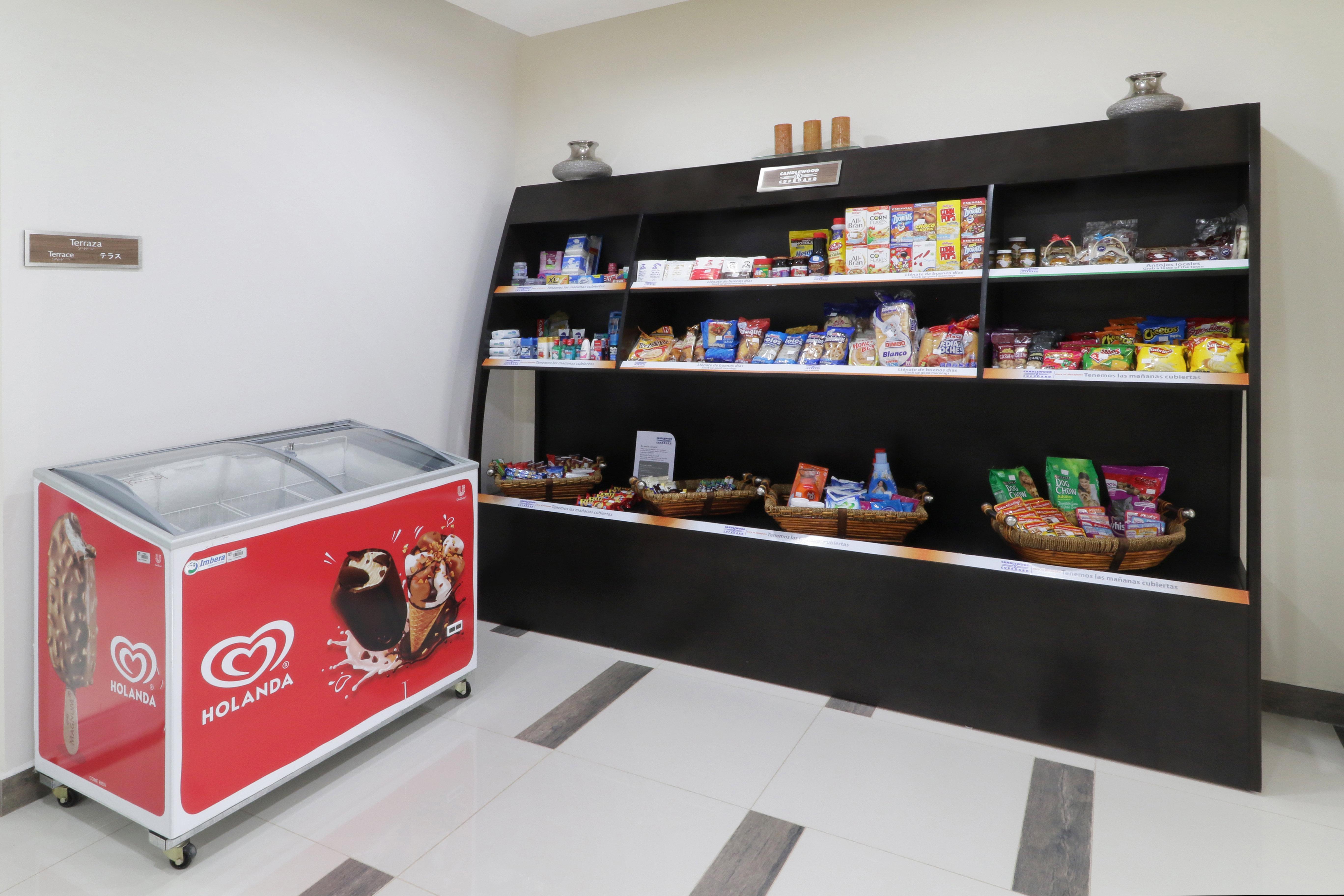 Candlewood Suites Celaya Celaya  Eksteriør billede